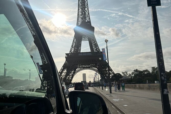 Paris Highlights Private and Customizable Tour - Notre-Dame Île de la Cité Views: A Strong Ending With Good Atmosphere
