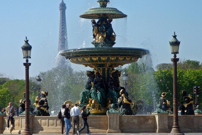 Paris Highlights Private Tour - All Paris in one day ! - The Latin Quarter: bookstores, alleys, and the city’s student pulse
