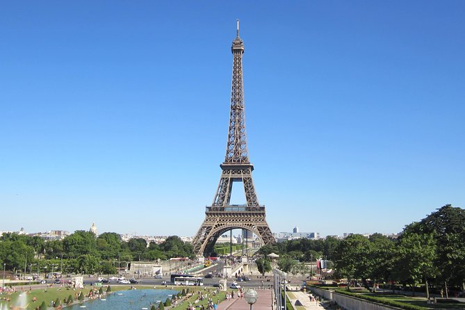 Paris Highlights Private Tour - All Paris in one day ! - Saint-Germain-des-Prés for lunch: where the tour becomes useful
