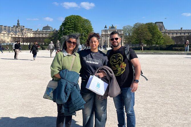 Paris History Walking Tour - Start at Parvis Notre-Dame: the perfect place to orient your first day