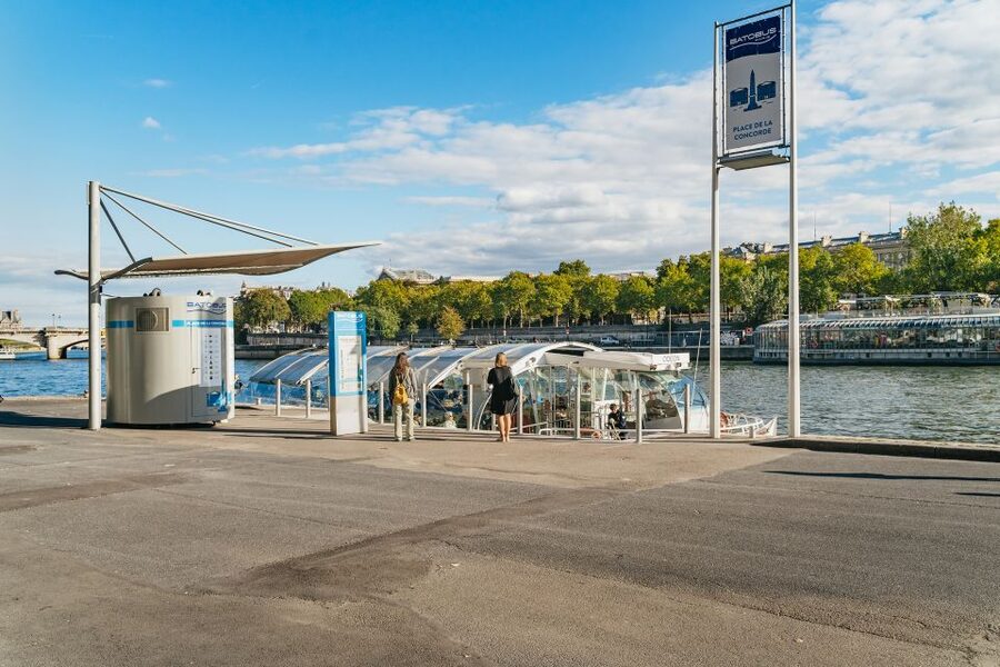 Paris: Hop-On Hop-Off Seine Cruise Pass with 9 Stops - Timing tips for a 24-hour vs 48-hour pass