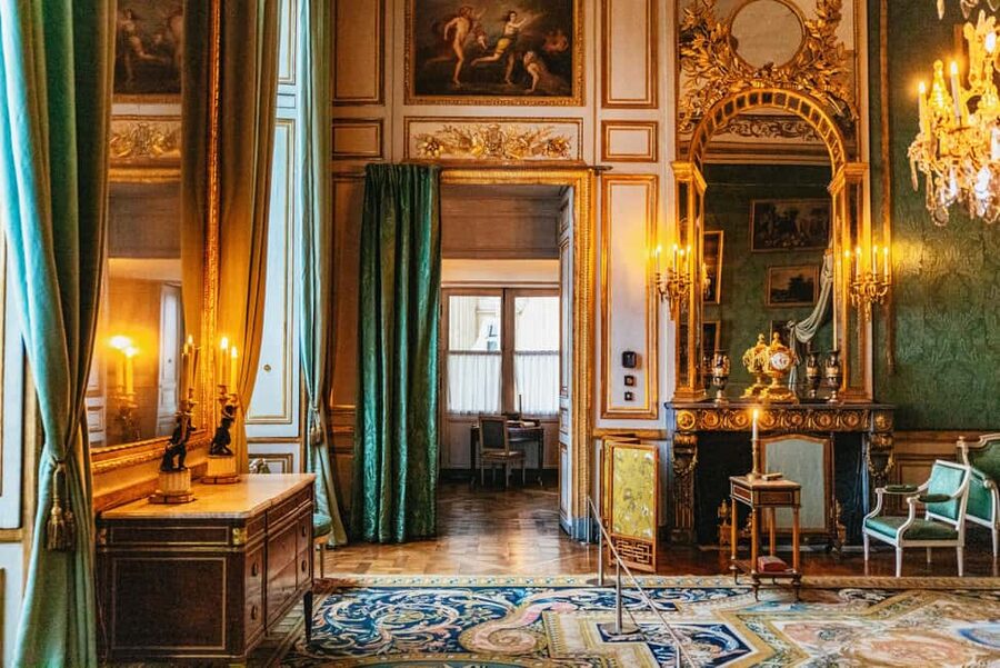 Paris: Hôtel de la Marine Entry Ticket - Pick the right ticket option: Al Thani vs. Apartments vs. Salons and Loggia