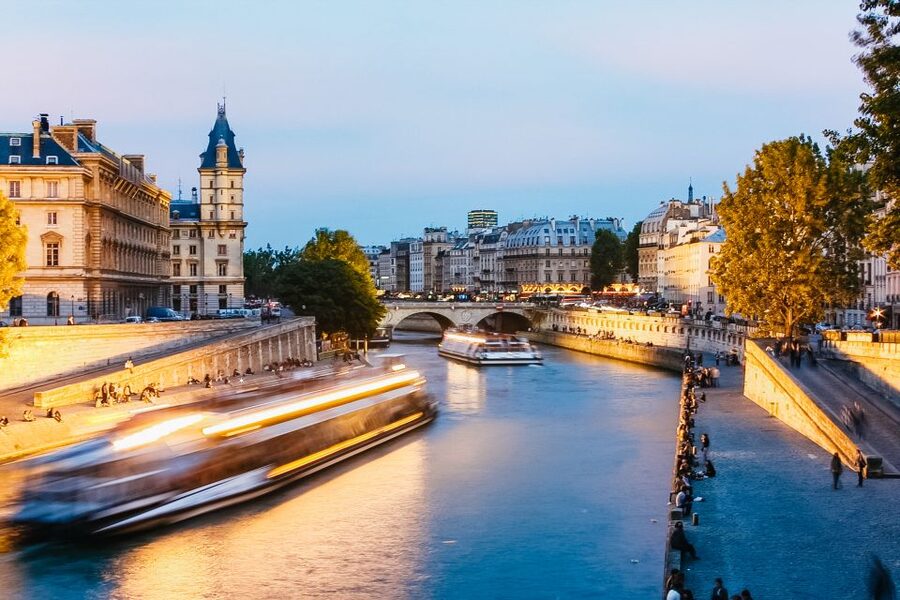 Paris: Illuminated Evening River Cruise & Waffle Tasting - Key Things I’d Bet On Before You Go