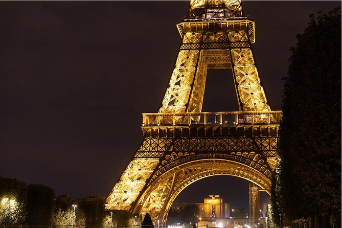 Paris Illuminations Tour with Moulin Rouge Show and Cruise Option - Starting Late: Place de Sydney and the Iena Bridge Roll-In