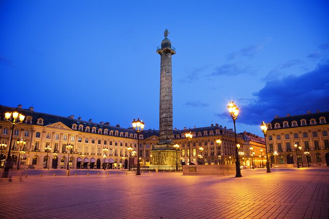 Paris Illuminations Tour with Moulin Rouge Show and Cruise Option - Champagne: Included, but Know What You’re Likely Getting