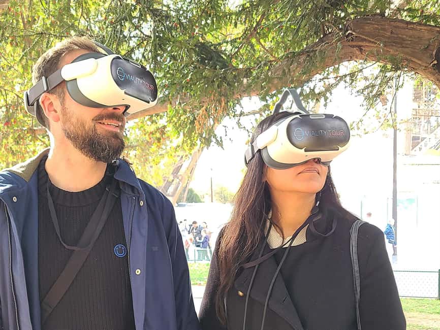 Paris : Immersive Eiffel Tower tour with virtual reality - Who this tour suits best (and who should skip it)