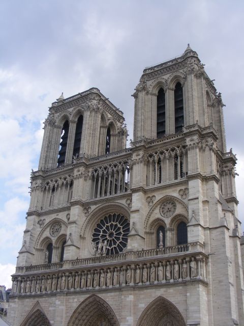 Paris Jewish History 2-Hour Private Guided Walking Tour - Notre-Dame area: how the walk connects Jewish threads to a famous neighborhood