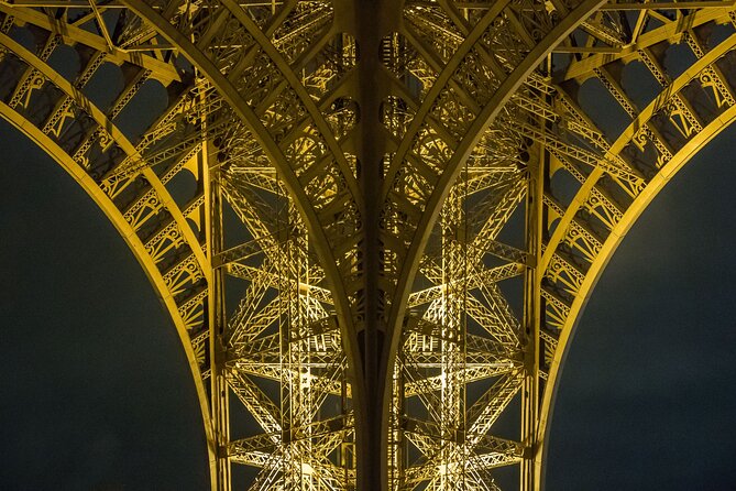 Paris Late Dinner at Eiffel Tower's Madame Brasserie Restaurant - Who should book this late Eiffel dinner (and who might skip)