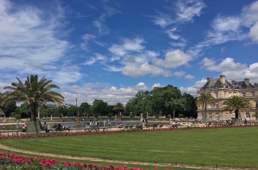 Paris: Latin Quarter Guided Walking Tour in German - Price and Value: Is $94 for 2 Hours Fair?