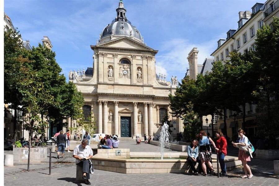 Paris: Latin Quarter Guided Walking Tour in German - Getting Oriented at Cardinal Lemoine