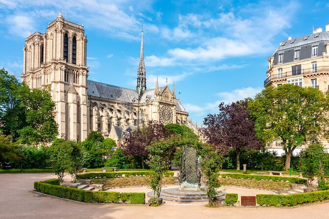 Paris Latin quarter: Private walking tour with a local guide - What the $78.27 price gets you (and why it can be worth it)