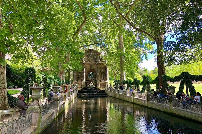 Paris Latin quarter: Private walking tour with a local guide - The guide factor: Guillaume’s calm confidence and flexibility
