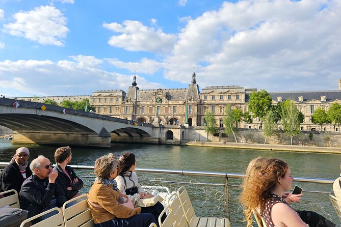 Paris Latin Quarter Walking Tour plus Seine River Cruise Option - Stop-by-stop: Saint-Michel energy, Notre-Dame views, and quick wins