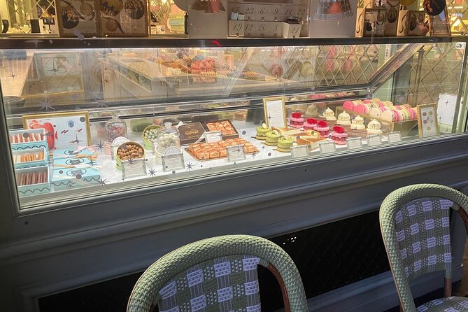 Paris Le Marais District Guided Walking Tour with Tastings - Place de la République: the story-first start that helps you read the streets