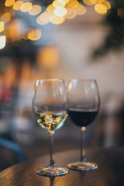 Paris Le Marais Food Tour: Full Traditional French Feast - Rue de Rivoli and Jardin de l’Hôtel de Sully: where the stories get specific