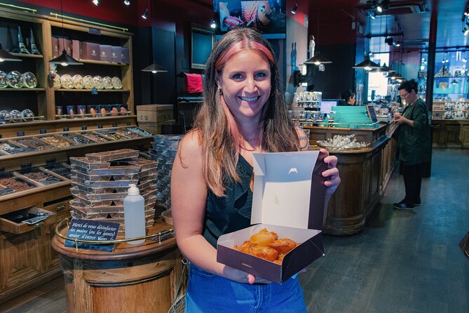Paris Le Marais Food & Wine Tour with Eating Europe - Where you start and how the 3-hour rhythm feels