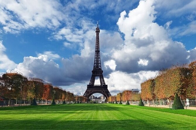Paris Le Marais Guided Walking Tour With A Guide - Guides Like Pascal, Stephan, and Teresa Make the Neighborhood Click
