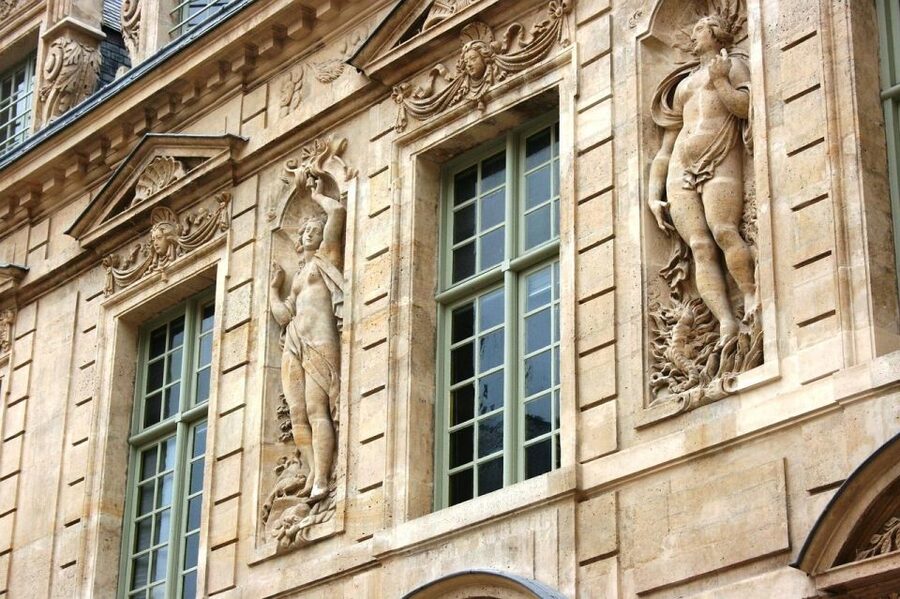 Paris: Le Marais Highlights Guided Small Group Walking Tour - Saint Gervais Church: Another faith stop with a different feel