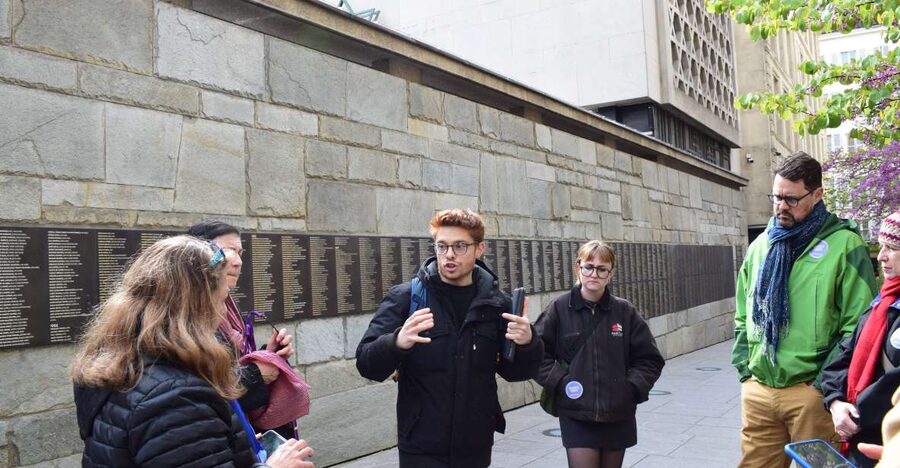 Paris: Le Marais & Montmartre Jewish History Walking Tour - Quick hits you’ll actually use