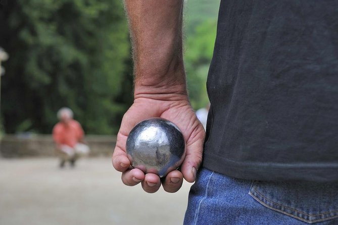 Paris Learn How to Play Pétanque French Experience - Who this experience suits best