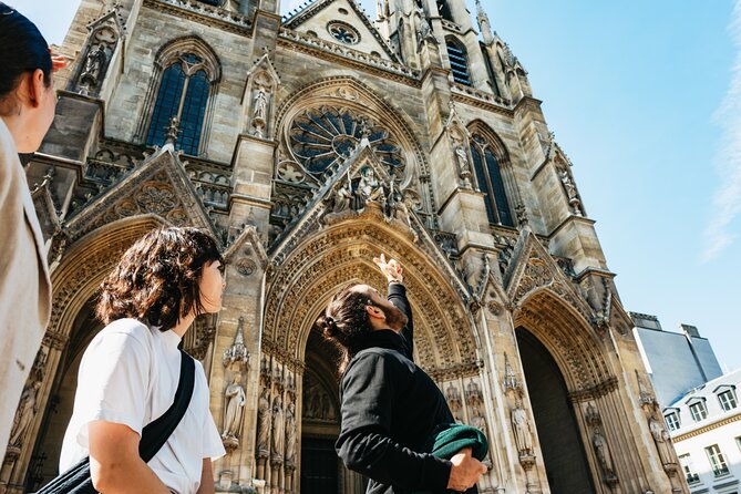 Paris: Left Bank Gastronomy & Wine tour with a Culinary School - A Left Bank Route Built for Eating, Not Just Looking