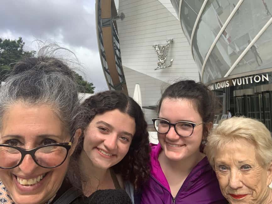 Paris: Louis Vuitton Foundation Exterior Tour with Entry - Meeting at Le Séquoia Café near Metro Les Sablons (What to expect first)