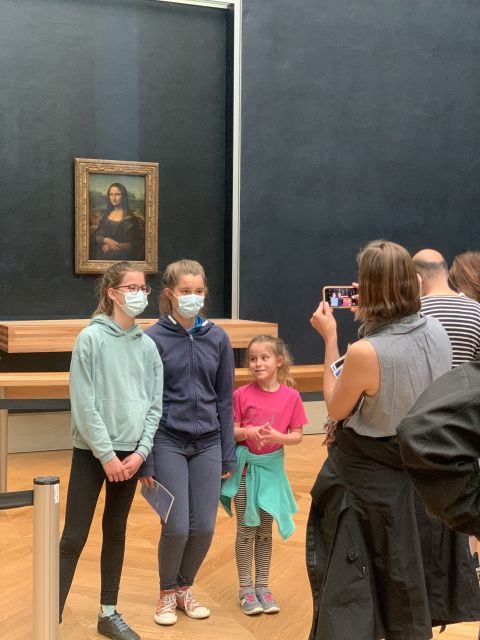 Paris Louvre: 2-Hour Private Tour for Groups or Families - Skip the Ticket Line: How Separate Entrance Helps (and Where It Still Doesn’t)