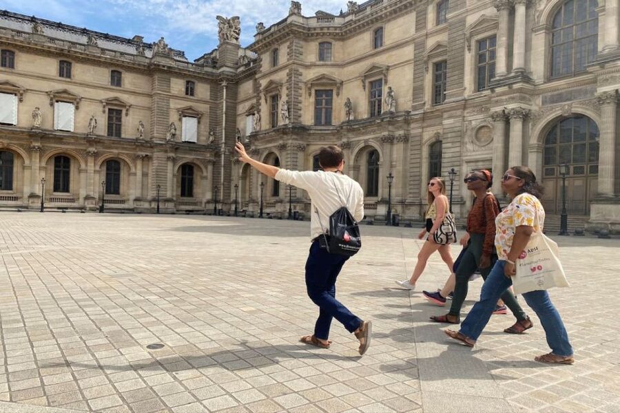 Paris Louvre Exclusive Semi Private Guided Tour Max 6 People - Time for your ticket: keep exploring after the guide leaves