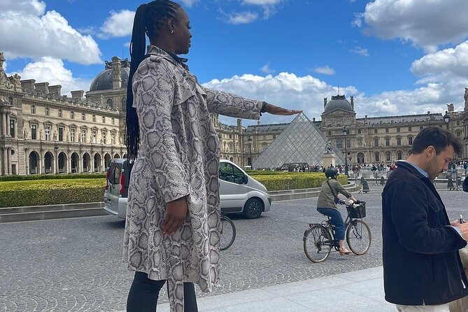 Paris Louvre Guided Tour To Mona Lisa - Mona Lisa Moment: Why Being Guided Still Matters