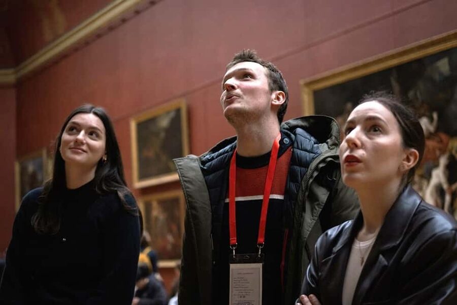 Paris: Louvre Masterpieces Tour with Pre-Reserved Tickets - Price and value: why $152 can be a smart spend at the Louvre