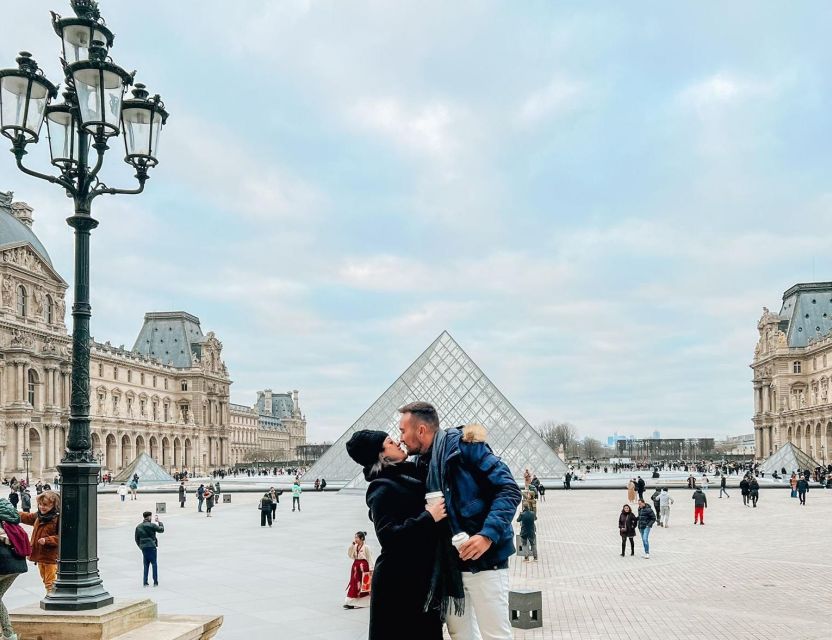 Paris: Louvre Mona Lisa Discovery Guided Tour with Ticket - Practical inside-the-Louvre rules you should plan around