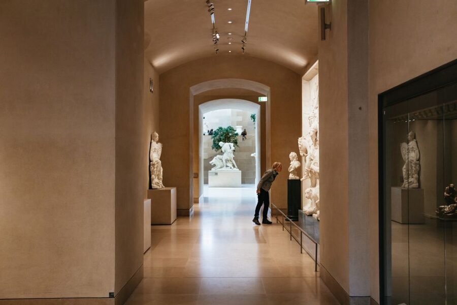 Paris: Louvre Museum Entry Ticket With Host and River Cruise - Inside the Louvre: how to get value from limited time