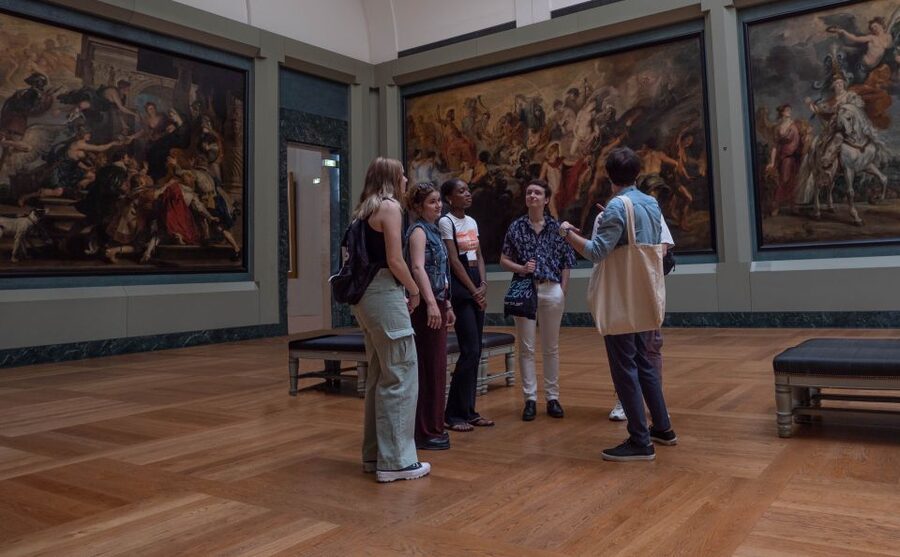 Paris: Louvre Museum Highlights and Mona Lisa Tour - Price and Value: Is $116 Worth It for a 1–2 Hour Louvre Visit?
