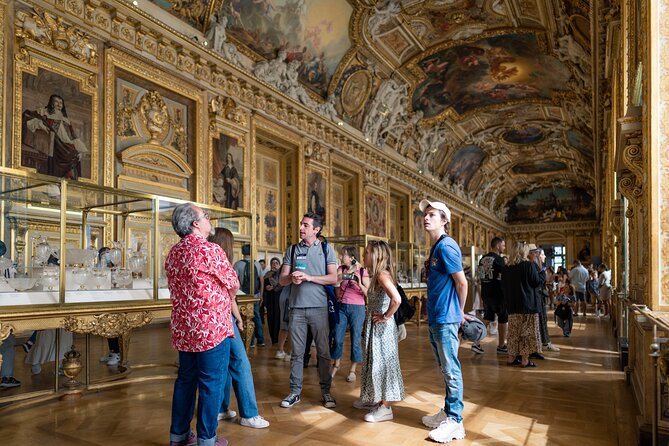 Paris Louvre Museum Must-Sees Guided Tour - Stop Two at the Pyramide: keep going, understand more