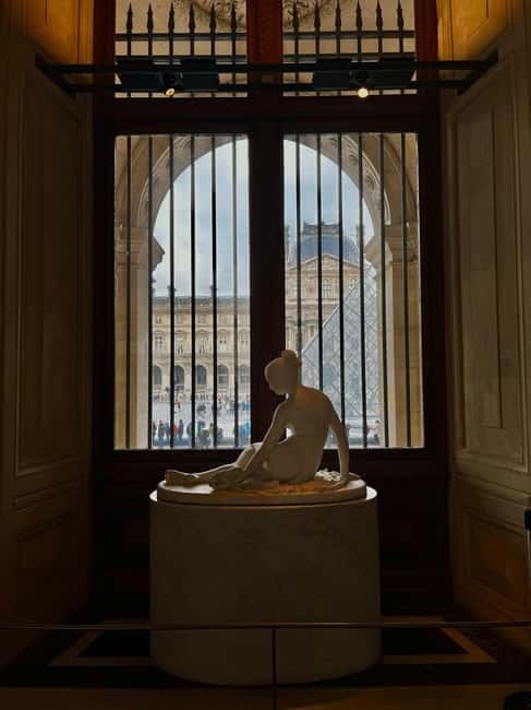 Paris: Louvre Museum Skip-the-Line Tickets for Monalisa - Meet at 10 Rue du Louvre and get moving fast