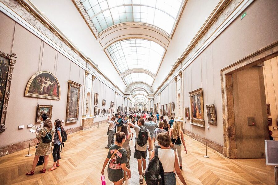 Paris: Louvre Museum Timed-Entrance Ticket - Mona Lisa at the Salle des États: plan for the pinch points