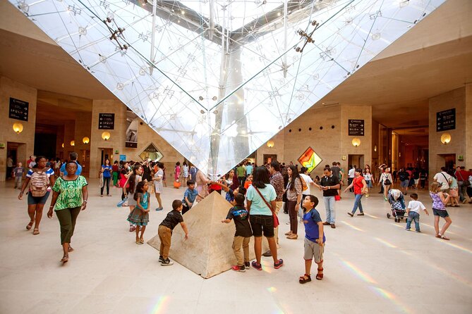 Paris: Louvre Museum Tour Mona Lisa & Iconic Masterpieces - Enter Through the Pyramid With a Pre-Reserved Ticket