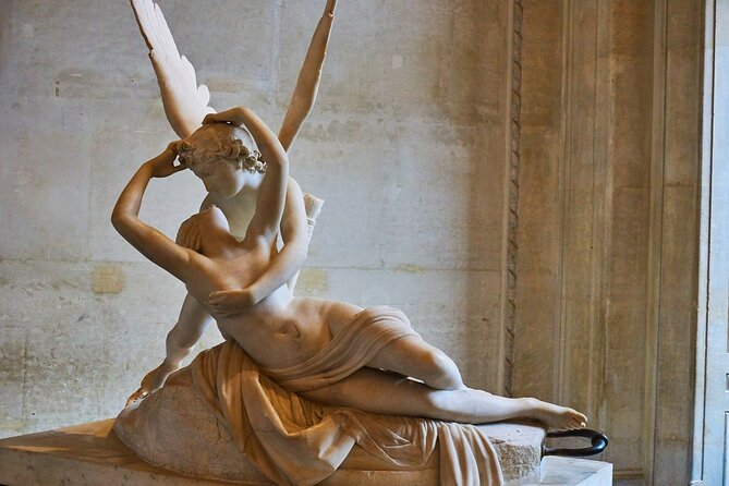 Paris Louvre Small Group Tour with Pre-Reserved Tickets - Headsets included: why you won’t lose the plot halfway through