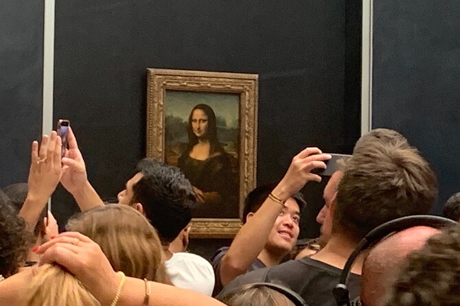 Paris Louvre Small Group Tour with Pre-Reserved Tickets - Small-group size (up to 6): why the experience stays human