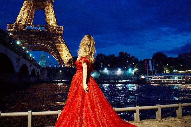 Paris Luxury Private Professional Photoshoot at the Eiffel Tower - The 1-Hour Route: Eiffel Tower, Seine, Trocadéro, and Bridges