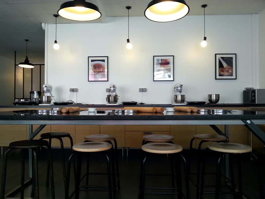 Paris: Macaron, Croissant or Pastry Class with a French Chef - Pick Your Class: Macarons, Croissants, Tarts, or Champagne Ganache