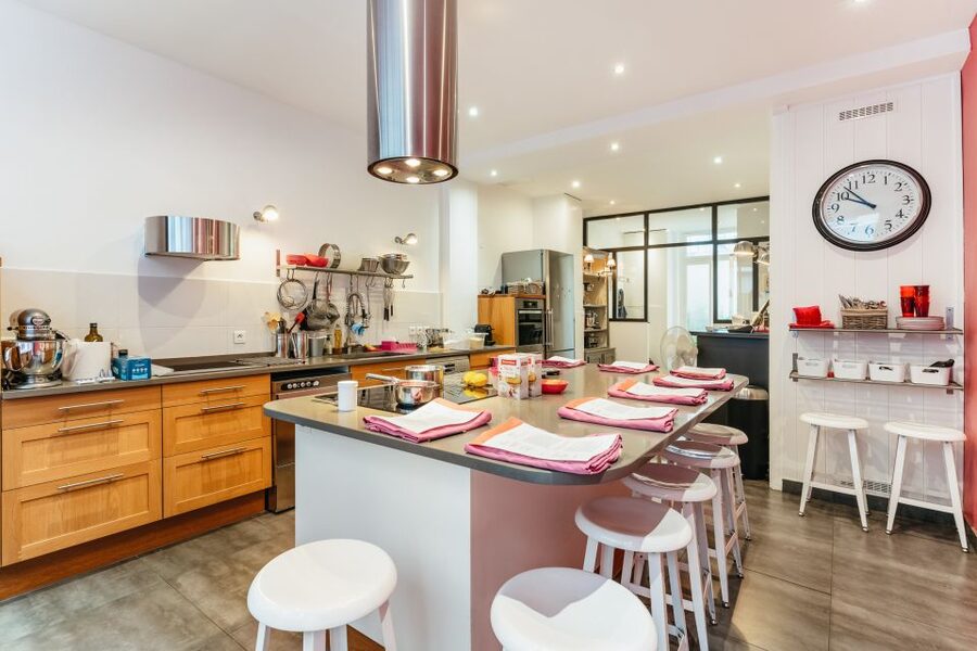 Paris: Macarons Cooking Class with Pâtisserie Chef Noémie - Price and Value: Is $141 Worth It?
