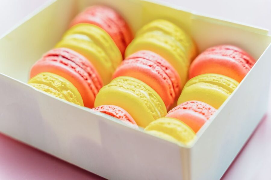 Paris: Macarons Cooking Class with Pâtisserie Chef Noémie - Duration and Group Size: Why 150 Minutes Works