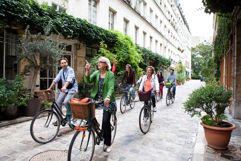 Paris Marais Bike Tour with Cheese & Sweet Tastings - Paris Marais by bike, with tastings that actually matter