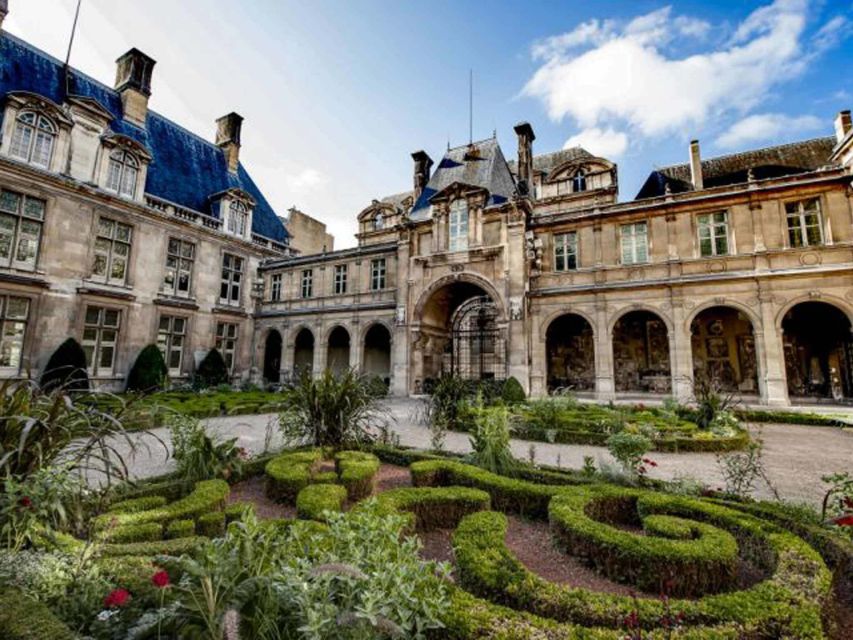 Paris: Marais District & Jewish Quarter Guided Tour 12 guest - Why this 150-minute walk works for Paris’s Marais and Jewish Quarter