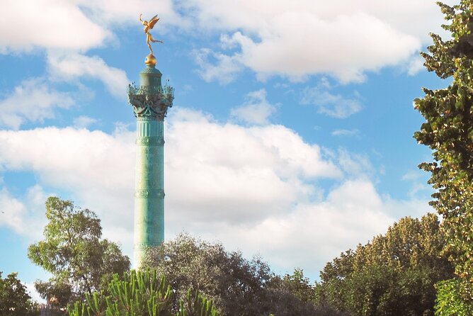 Paris (Marais District) Scavenger Hunt and Self-Guided Tour - How the Game Works: Hints, Questions, and Points
