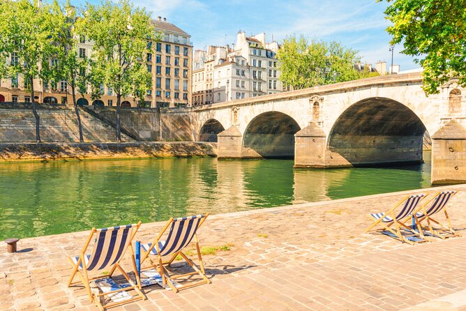 Paris (Marais District) Scavenger Hunt and Self-Guided Tour - Families, Friends, and Team Days: Who This Fits Best