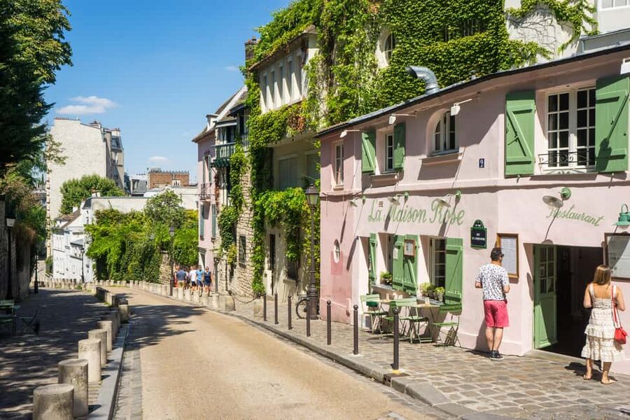 Paris Montmartre: 2-Hour City Tour in German - Key moments you shouldn’t miss