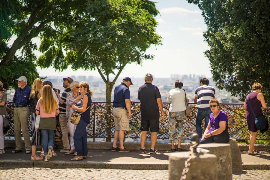 Paris Montmartre: 2-Hour City Tour in German - Sacré-Cœur Basilica: the view, plus the details that matter