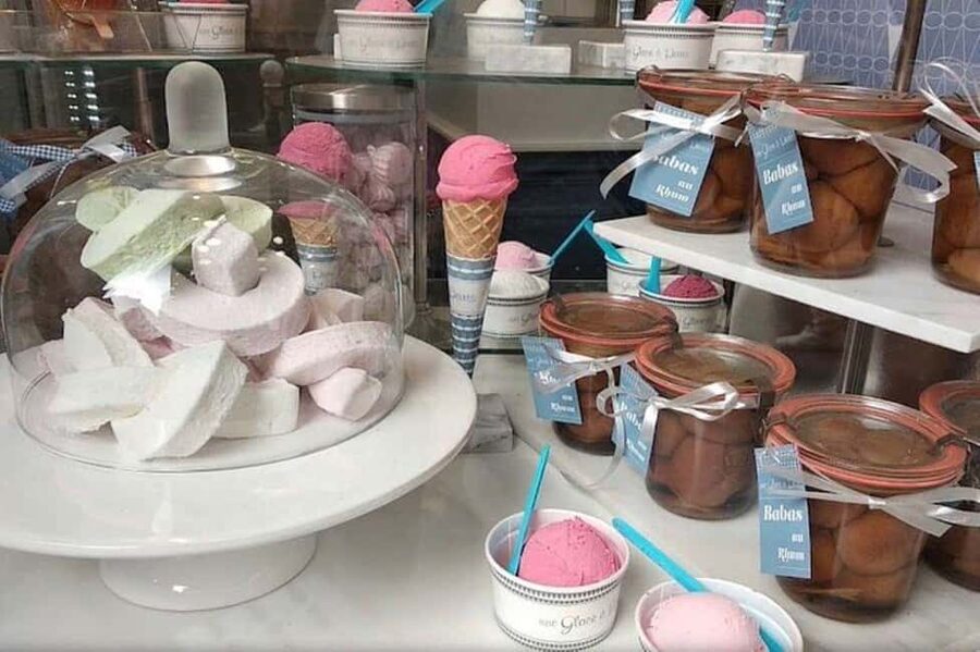 Paris: Montmartre Chocolate and Pastry Walking Tour - Sweet Starts at Blanche (Follow the Green Umbrella)